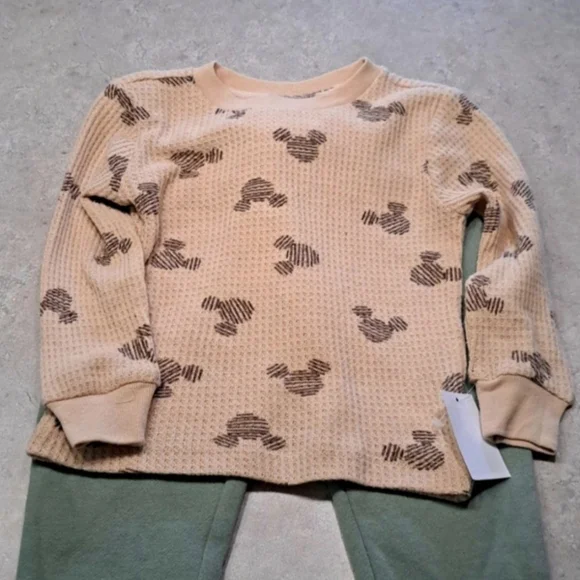 🎊🎊 Disney Junior 18M Boys Outfit - NWT - Picture 2 of 5